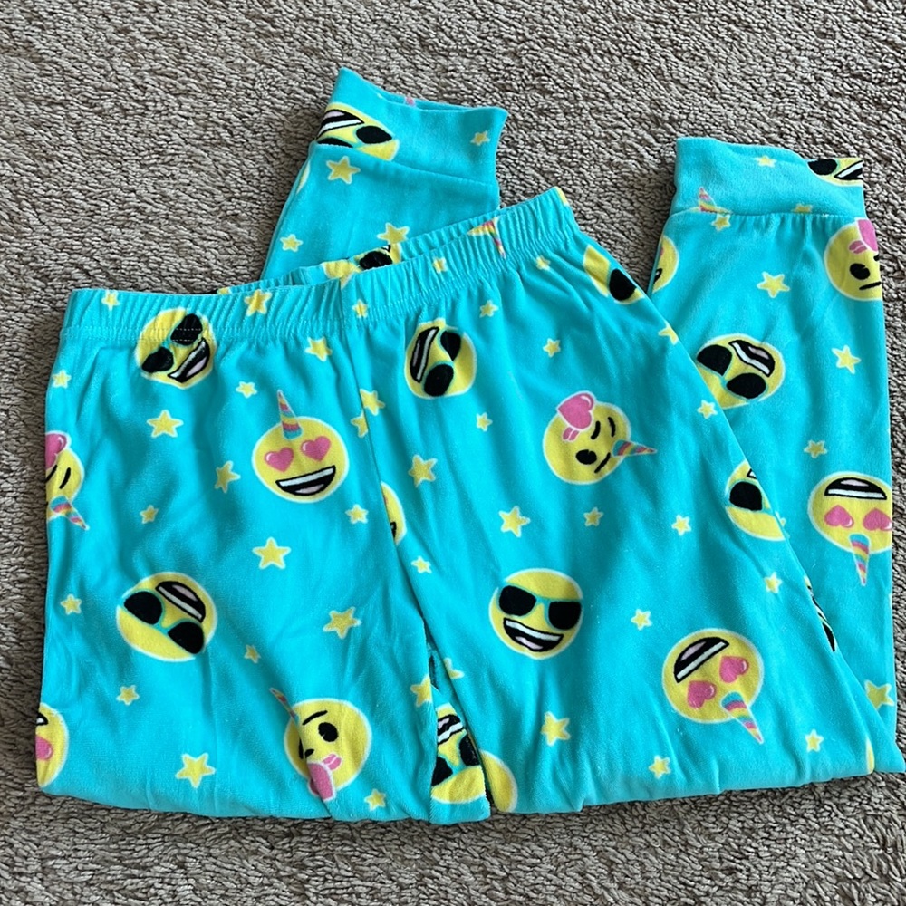 Pajama set - Picture 3 of 4